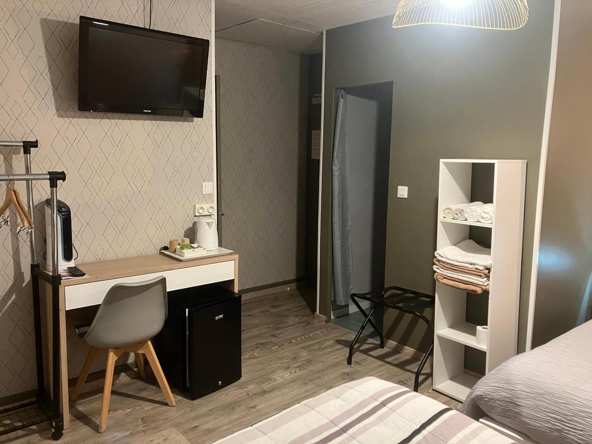 Hotel Du Nord Chambres Familiales Fontaines  Dış mekan fotoğraf