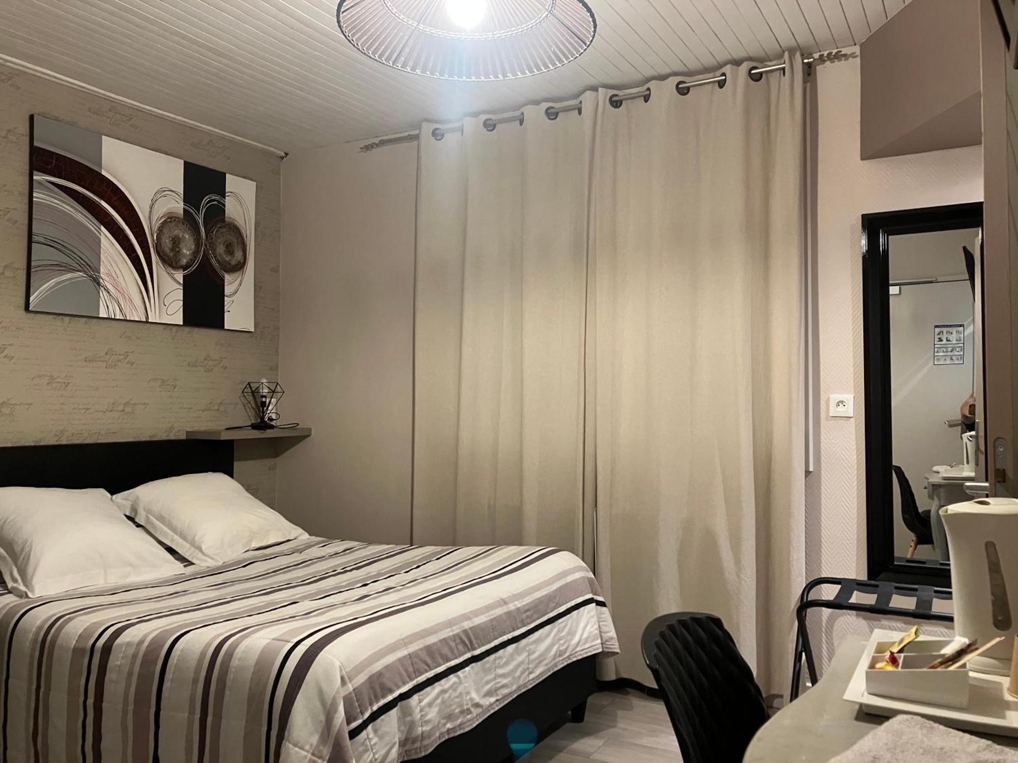 Hotel Du Nord Chambres Familiales Fontaines  Dış mekan fotoğraf