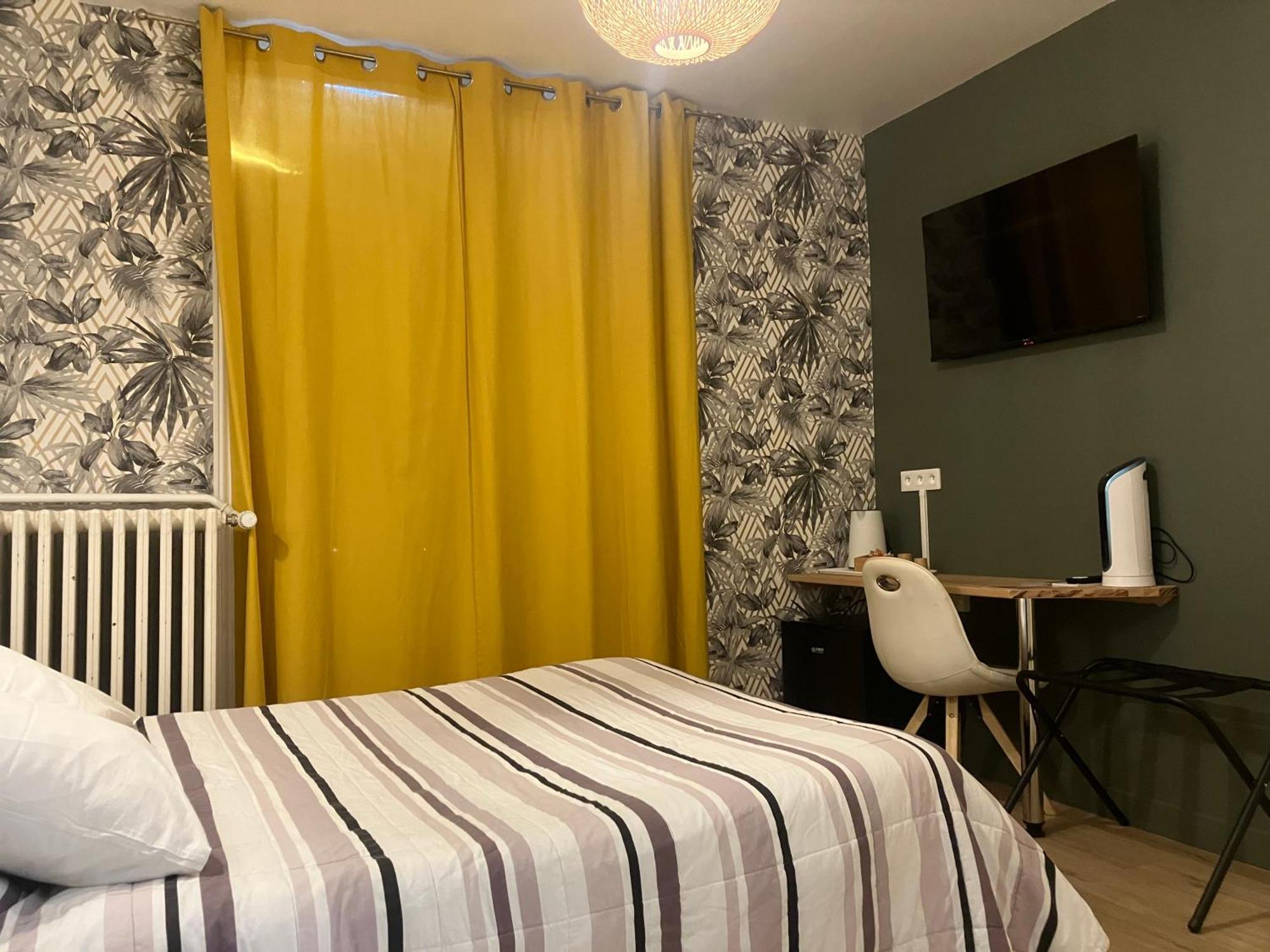 Hotel Du Nord Chambres Familiales Fontaines  Dış mekan fotoğraf