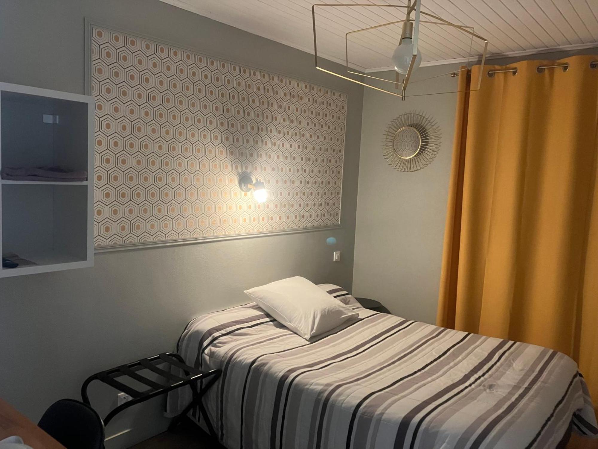 Hotel Du Nord Chambres Familiales Fontaines  Dış mekan fotoğraf